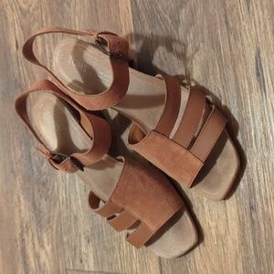 Tom's chunky heels